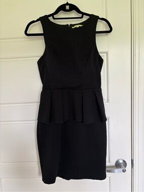 Gianni Bini Black Peplum Midi Dress